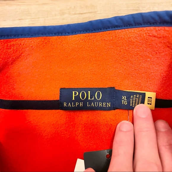 Ralph Lauren Color-Blocked Fleece Pullover - Picture 6 of 8